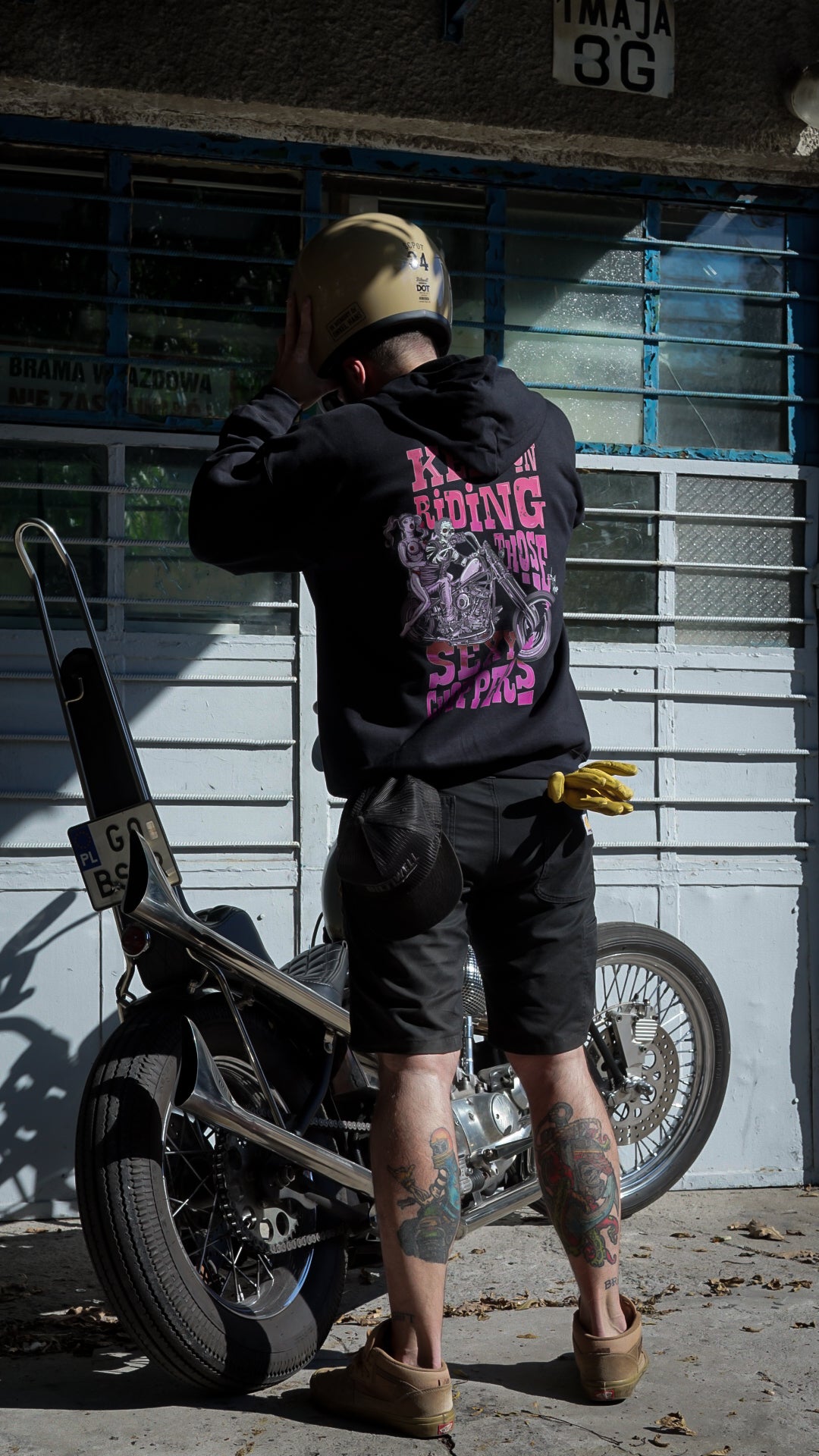 Sudadera con capucha y cremallera Feel the Love
