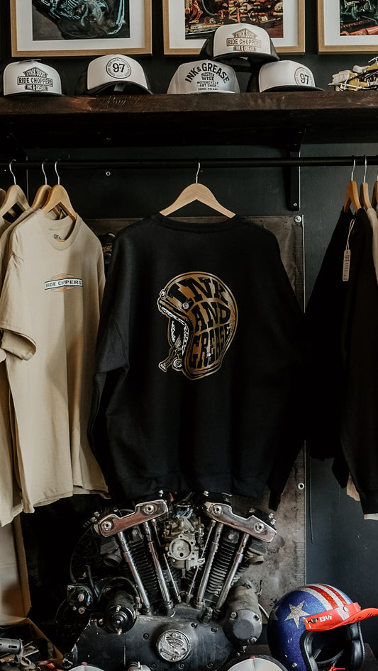 Ink & Grease Helmet | crewneck black