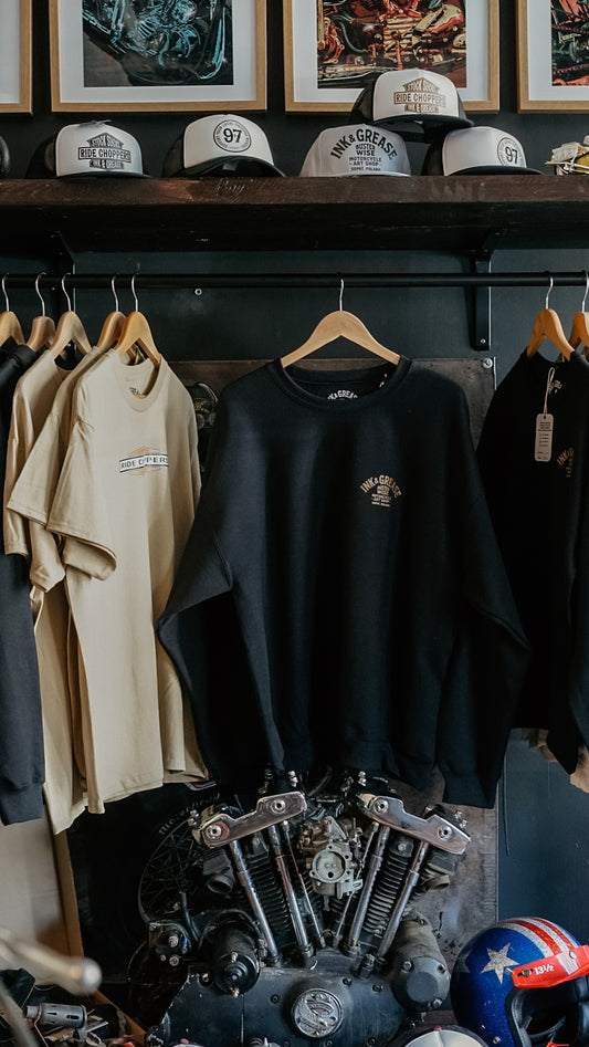 Ink & Grease Helmet | crewneck black