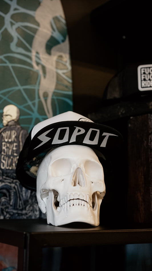 Support 97 | trucker black/white/flat